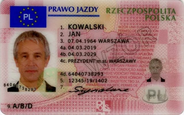 Kiedy można odebrać prawo jazdy? Poznaj czas oczekiwania i procedurę odbioru Kiedy można odebrać prawo jazdy? Poznaj czas oczekiwania i procedurę odbioru