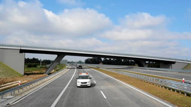 Otwarcie autostrady A4 Rzeszów-Jarosław: Co musisz wiedzieć o historii budowy Otwarcie autostrady A4 Rzeszów-Jarosław: Co musisz wiedzieć o historii budowy