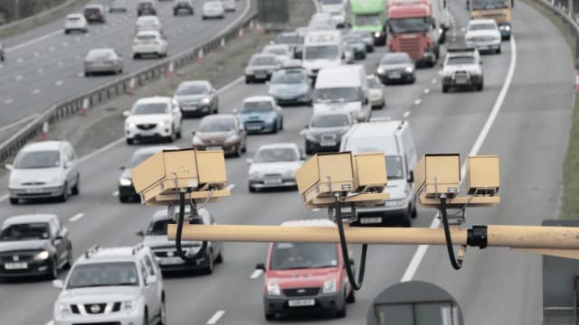 Jak płacić za autostrady w Polsce? Metody, które musisz znać! Jak płacić za autostrady w Polsce? Metody, które musisz znać!