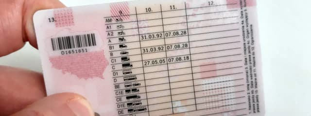 Czy prawo jazdy bezterminowe trzeba wymienić? Ważne informacje dla kierowców Czy prawo jazdy bezterminowe trzeba wymienić? Ważne informacje dla kierowców